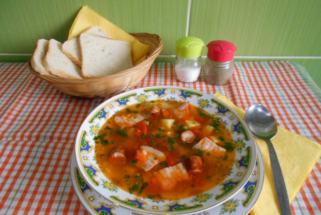 Ciorba de legume, cu afumaturi
