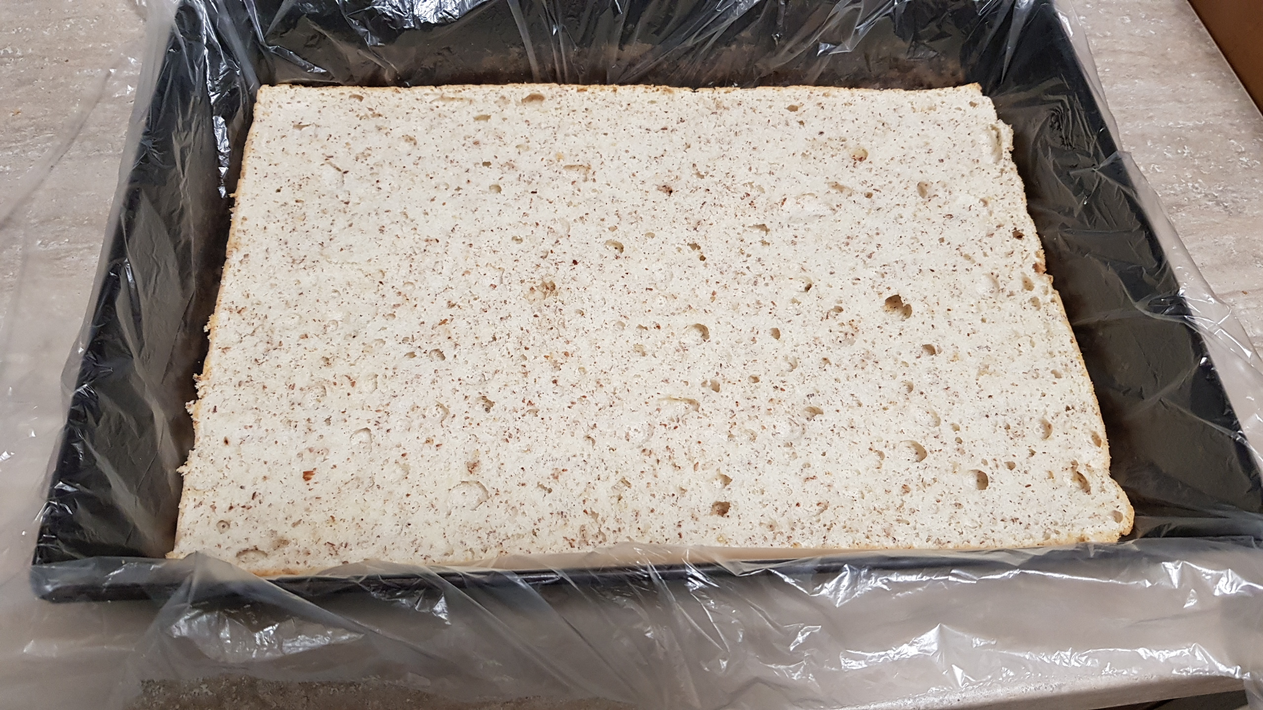 Desert prajitura cu migdale si crema de cocos