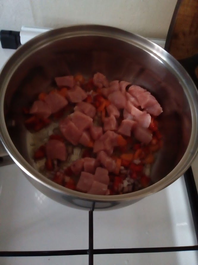 Fusilli cu vitel