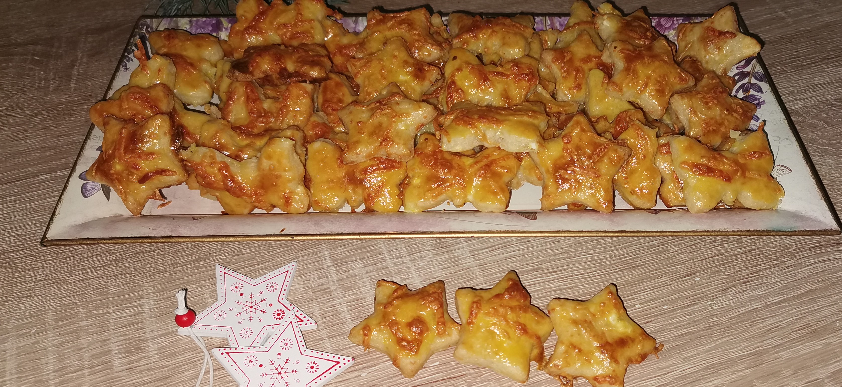 Aperitiv saratele cu branza