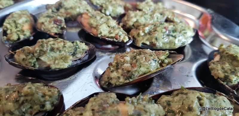 Midii/Scoici umplute cu pesto de casa si gratinate