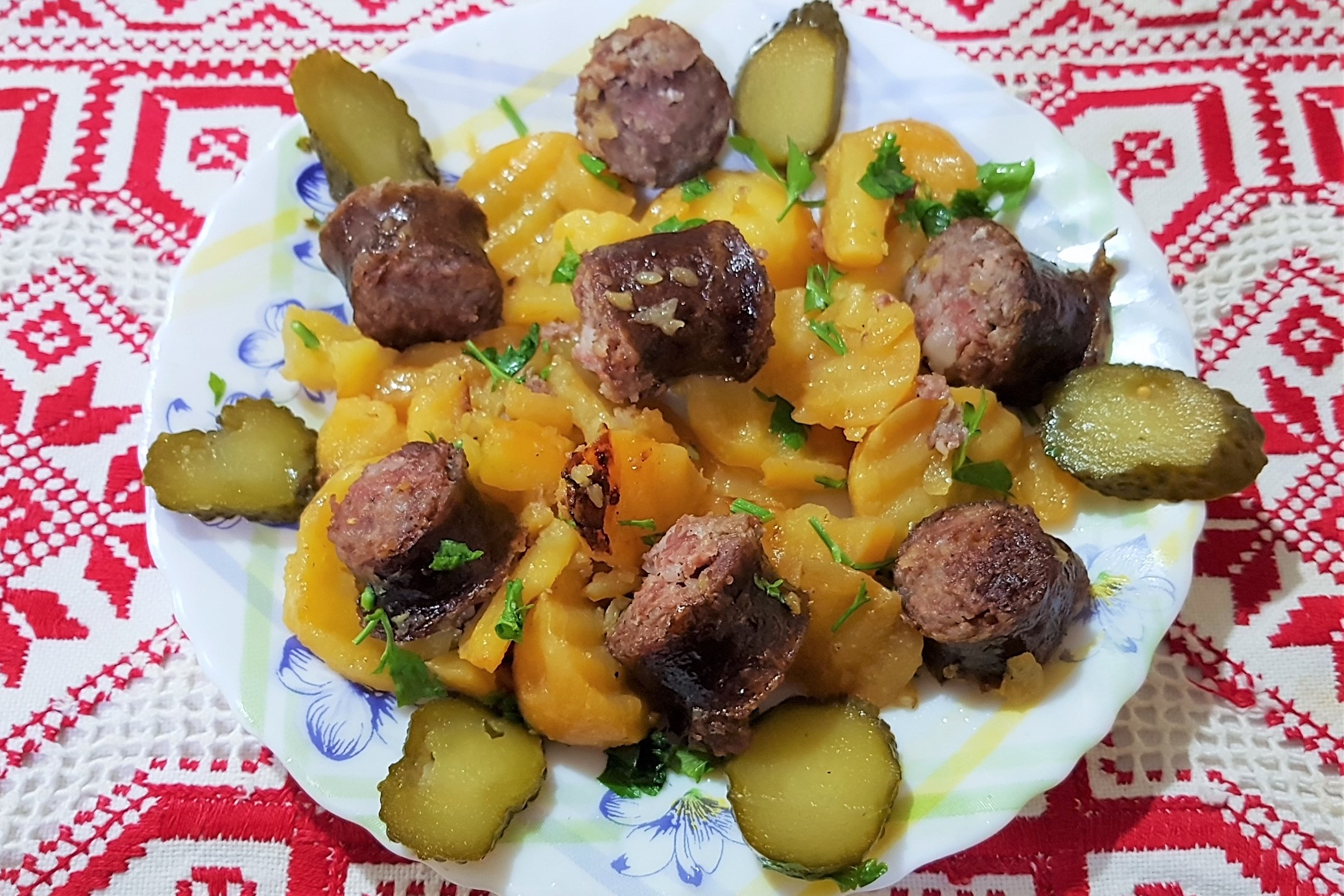 Carnat de casa cu cartofi, ca la bunici