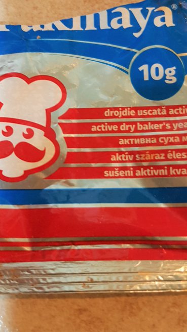 Paine cu secara, lapte si untura