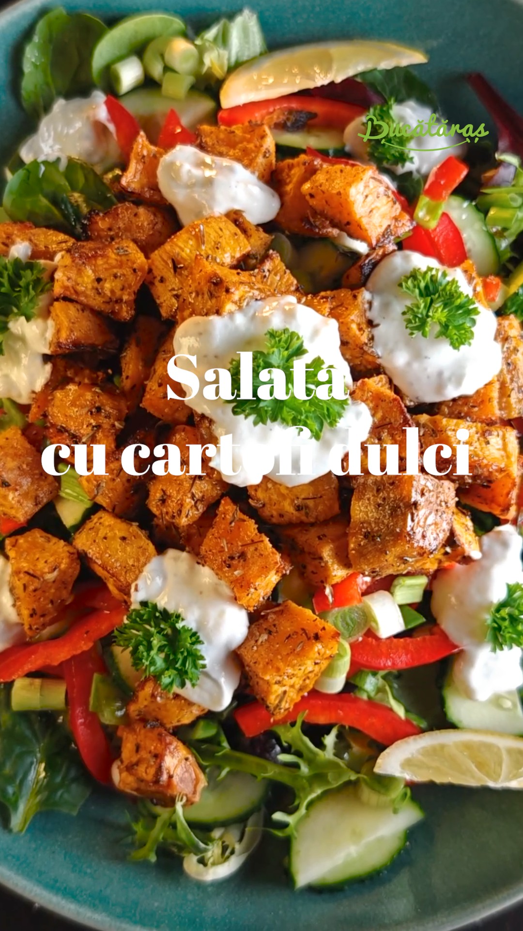 Salată cu cartofi dulci și gorgonzola - Rețeta ușoară și savuroasă