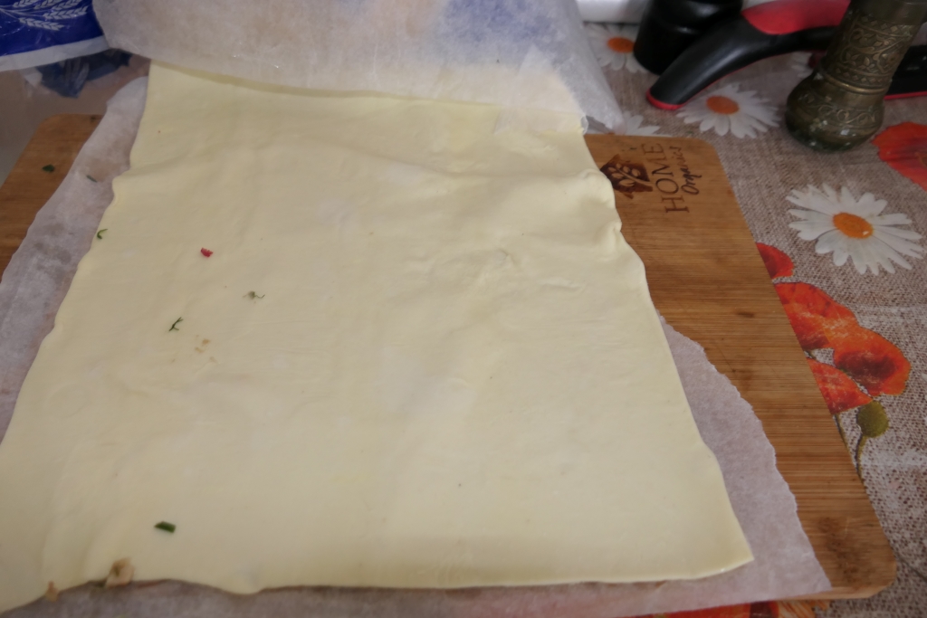 Rulada din muschi de porc cu legume si costita - Reteta savuroasa de casa