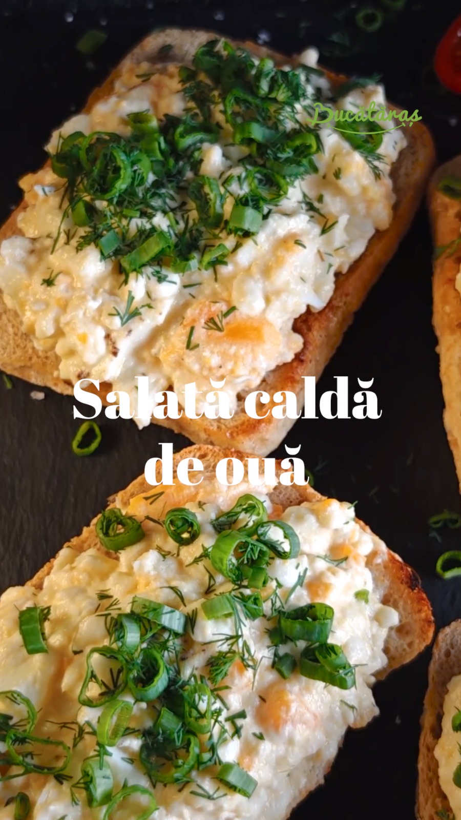 Salată caldă de ouă - Rețeta ingenioasă și delicioasă