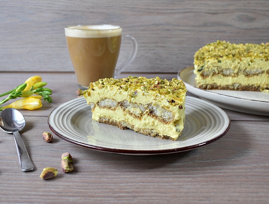 Tiramisu cu fistic - Reteta delicioasa si aromata