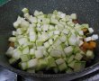 Mancare cu vinete, dovlecei si chorizo-1