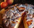 Prăjitură pufoasă cu iaurt și fructe - Rețeta simplă și delicioasă-3