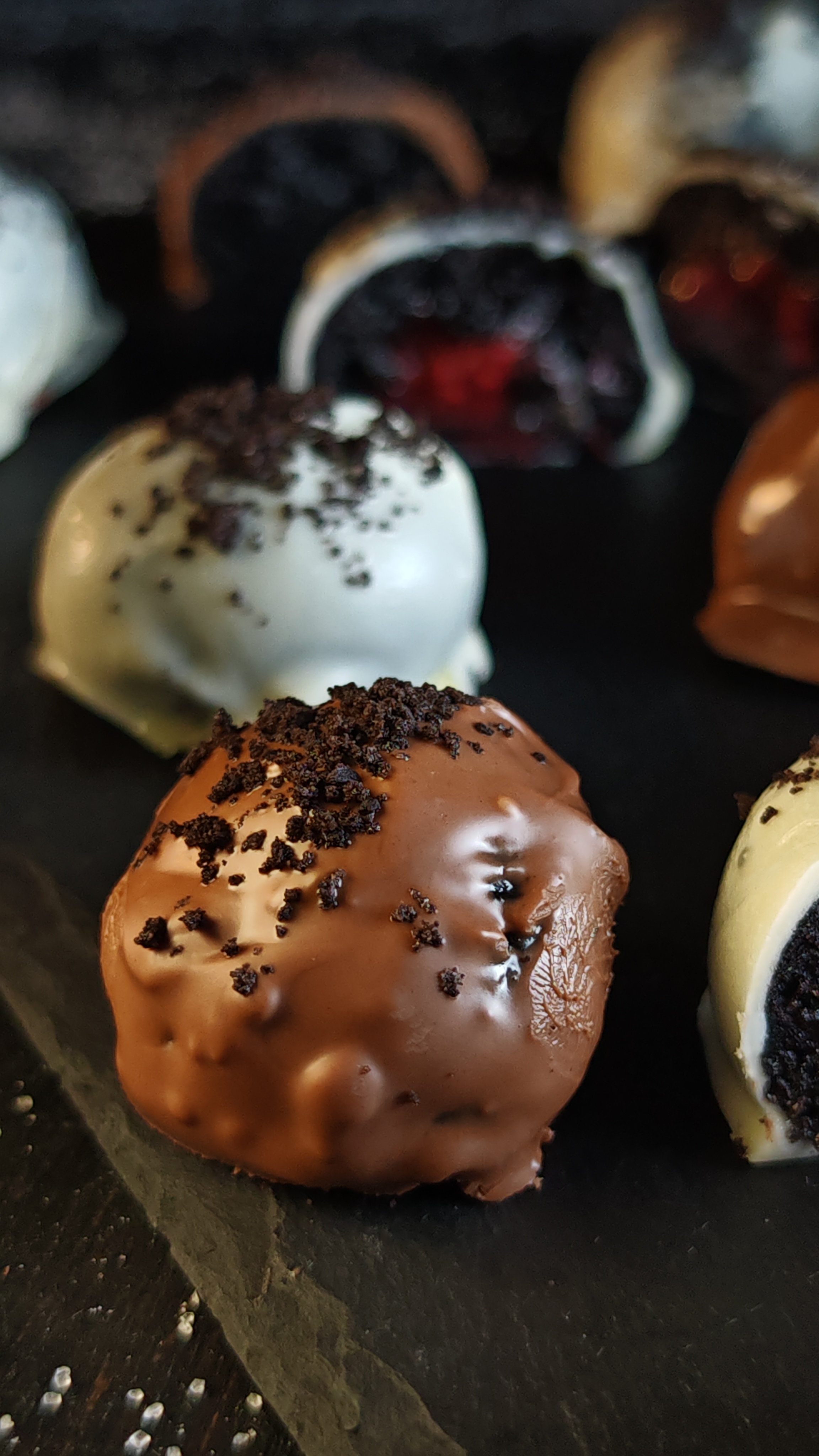 Bomboane cu Oreo - Desertul delicios fără coacere