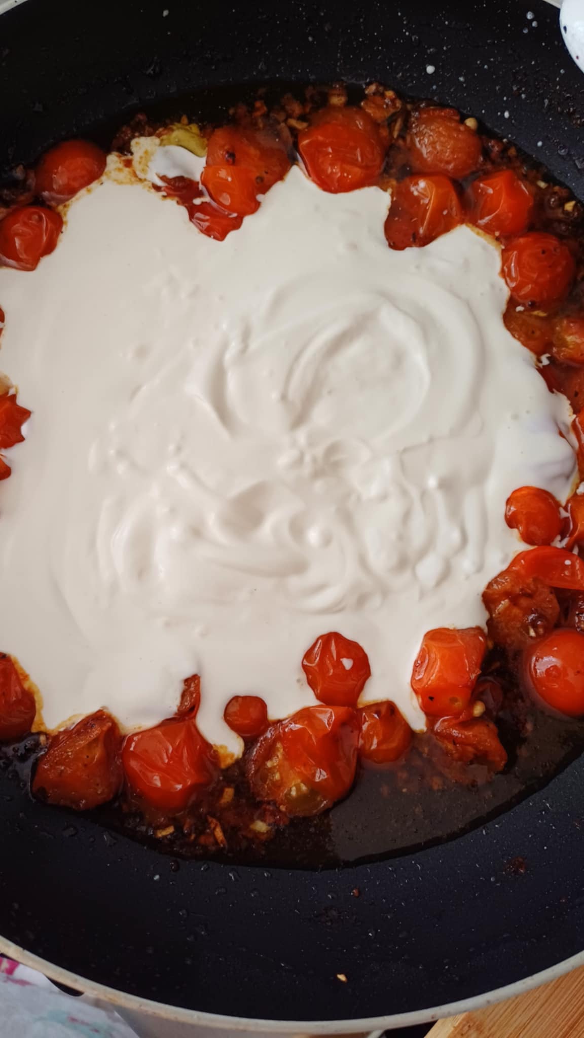 Muschiulet de porc cu sos de smantana - Reteta gustoasa la cuptor