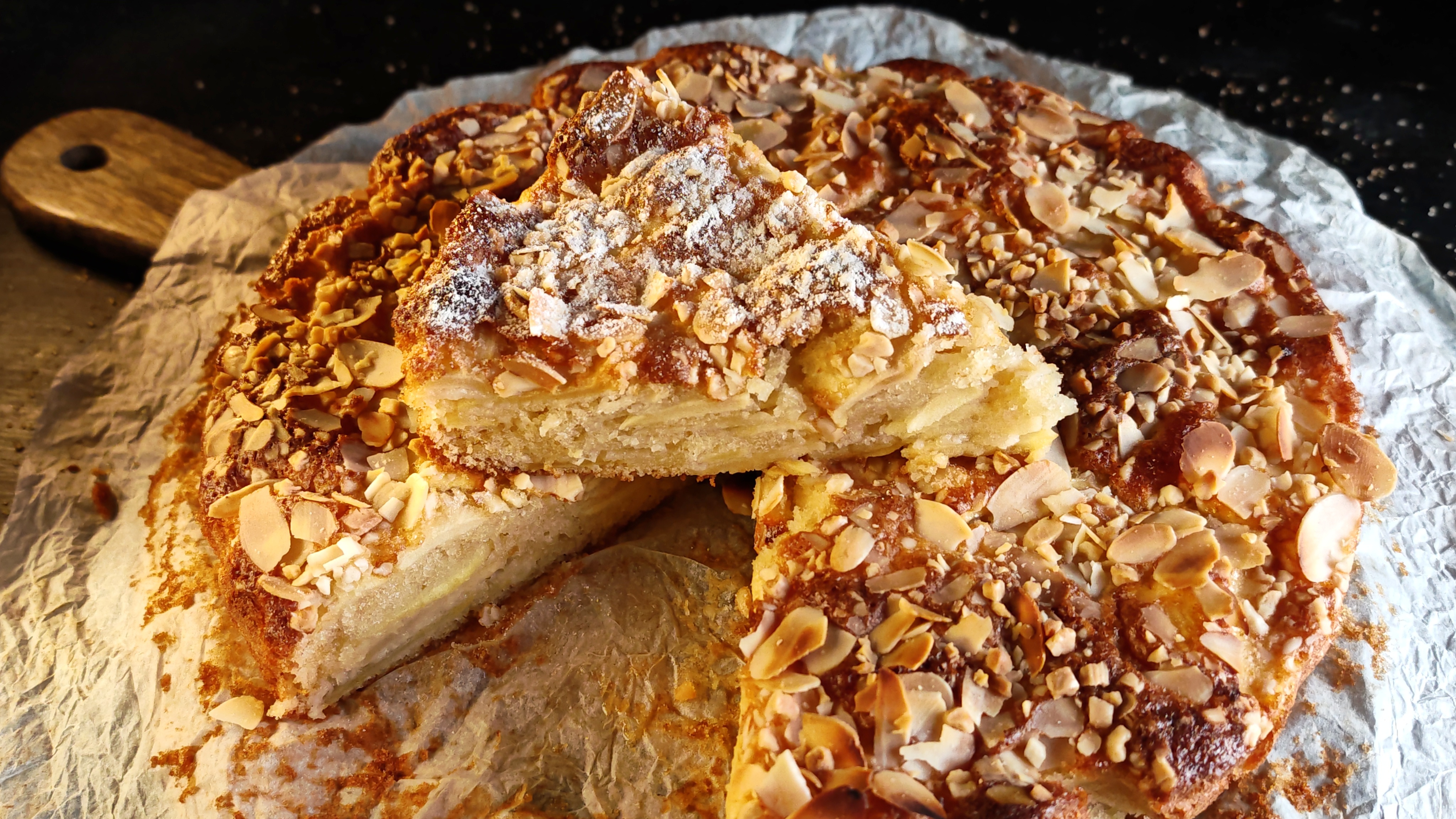Tartă franțuzească cu mere – rețeta simplă și delicioasă