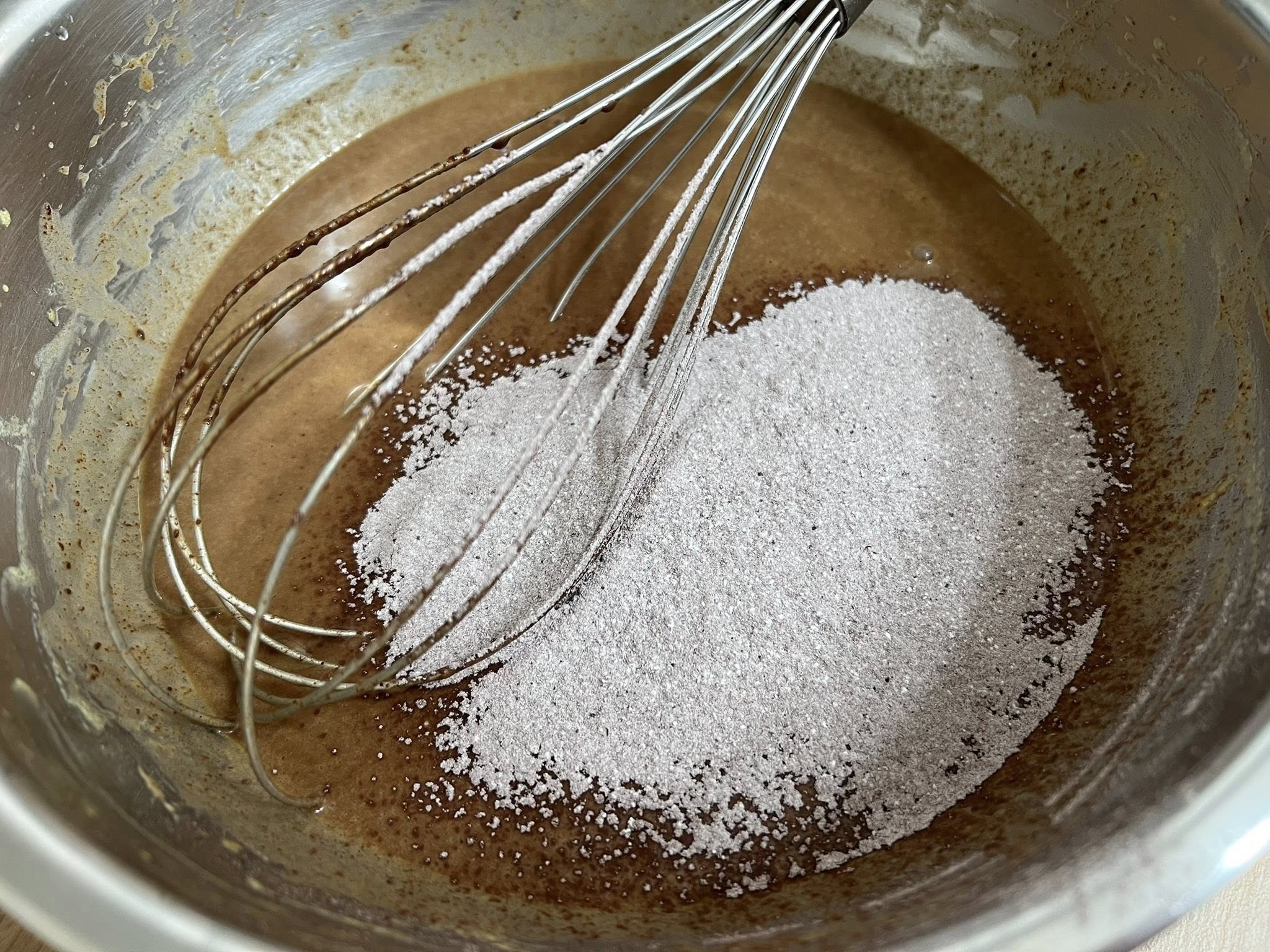 Negresa cu capsuni si afine - Reteta delicioasa cu fructe